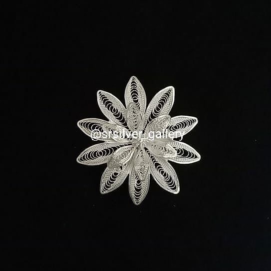 Bross perak dari Kotagede, sumber ig srsilver_gallery